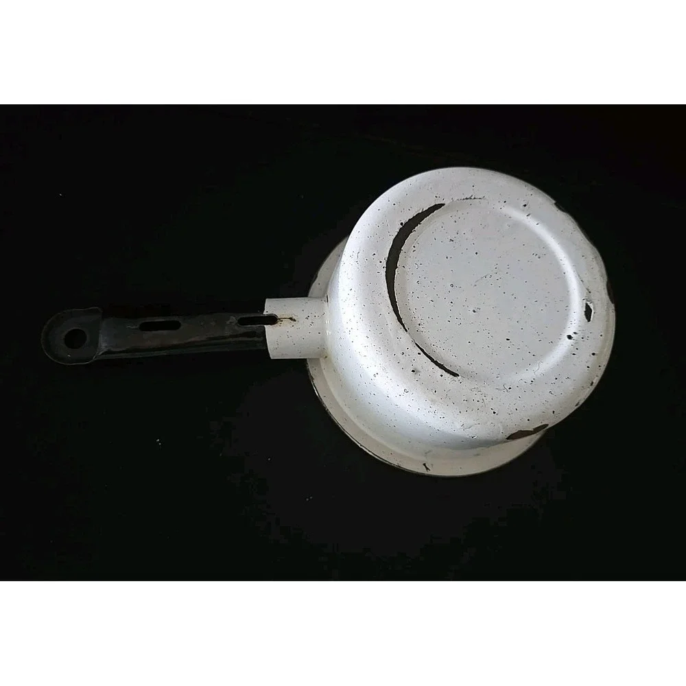 Antique Farmhouse White/Black speck Enamelware black trim saucepan / nesting pot
